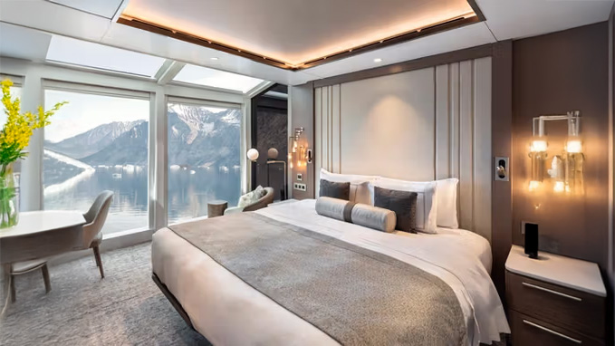 Magnificent ocean-view suites