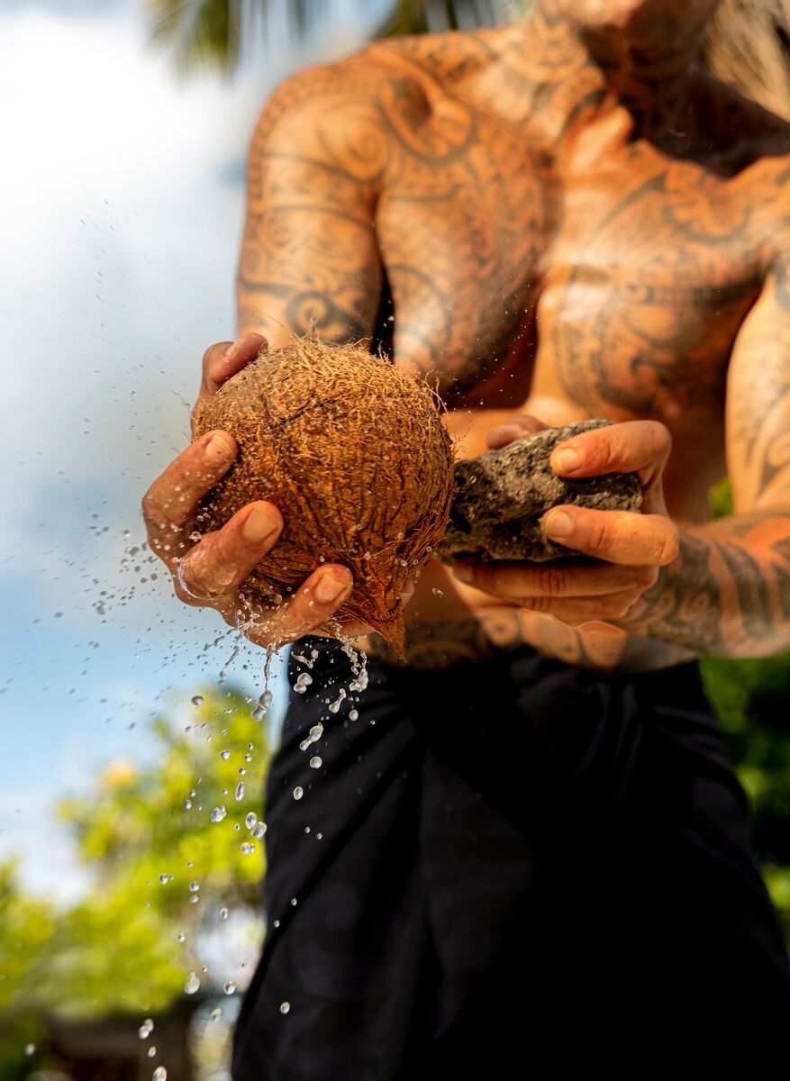 More Society Islands & Tahiti