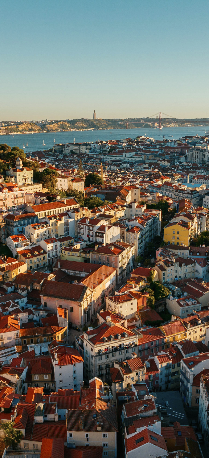 Signature Portugal | Among the Whitewashed Hills