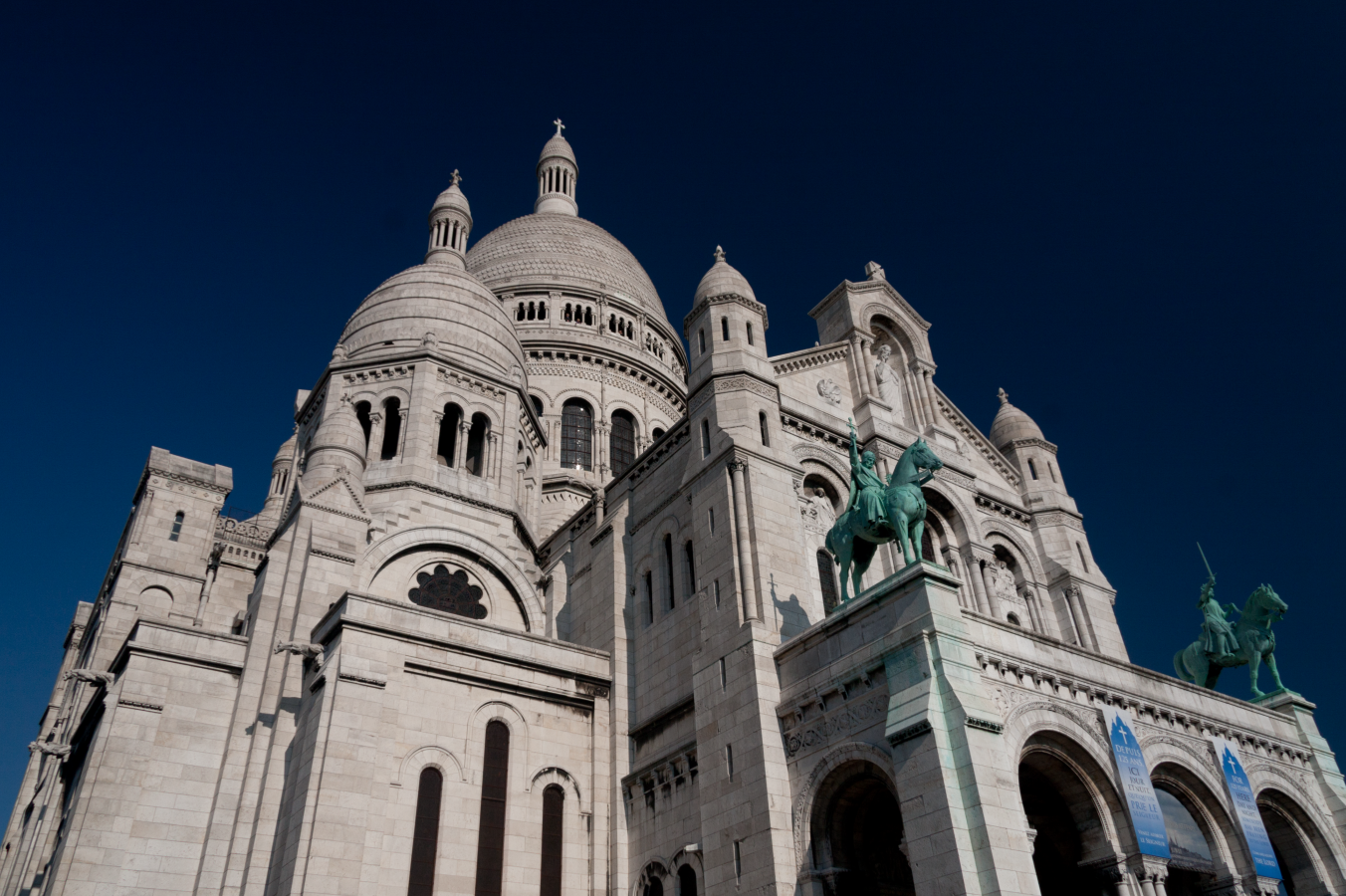 Knights and Impressionists in Paris