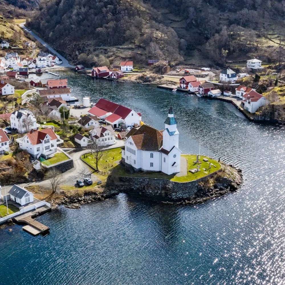 Norway, Sweden and Denmark: Nordic Flavors and Scenic Landscapes