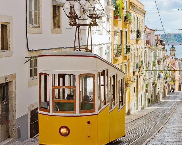 The Atlantic coast - with the Paris Opera Ballet