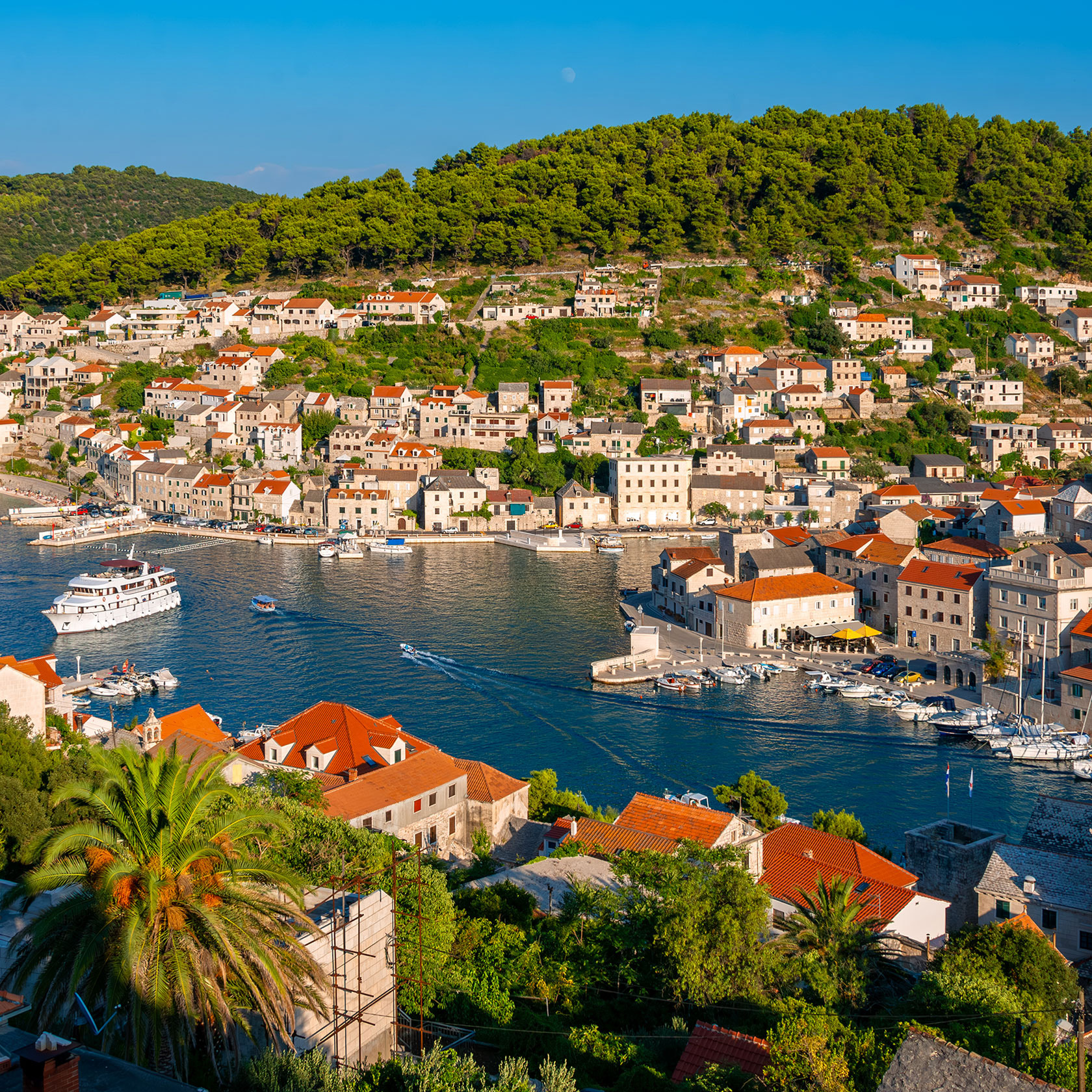 Croatian Coast: Family Voyage