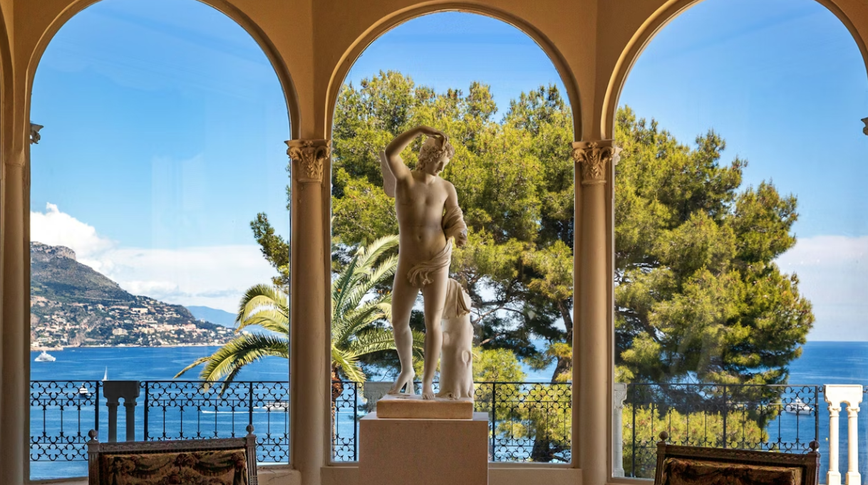 A Mediterranean Canvas