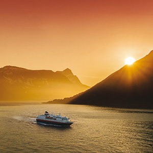 Save up to 30% on The Svalbard Line Voyages