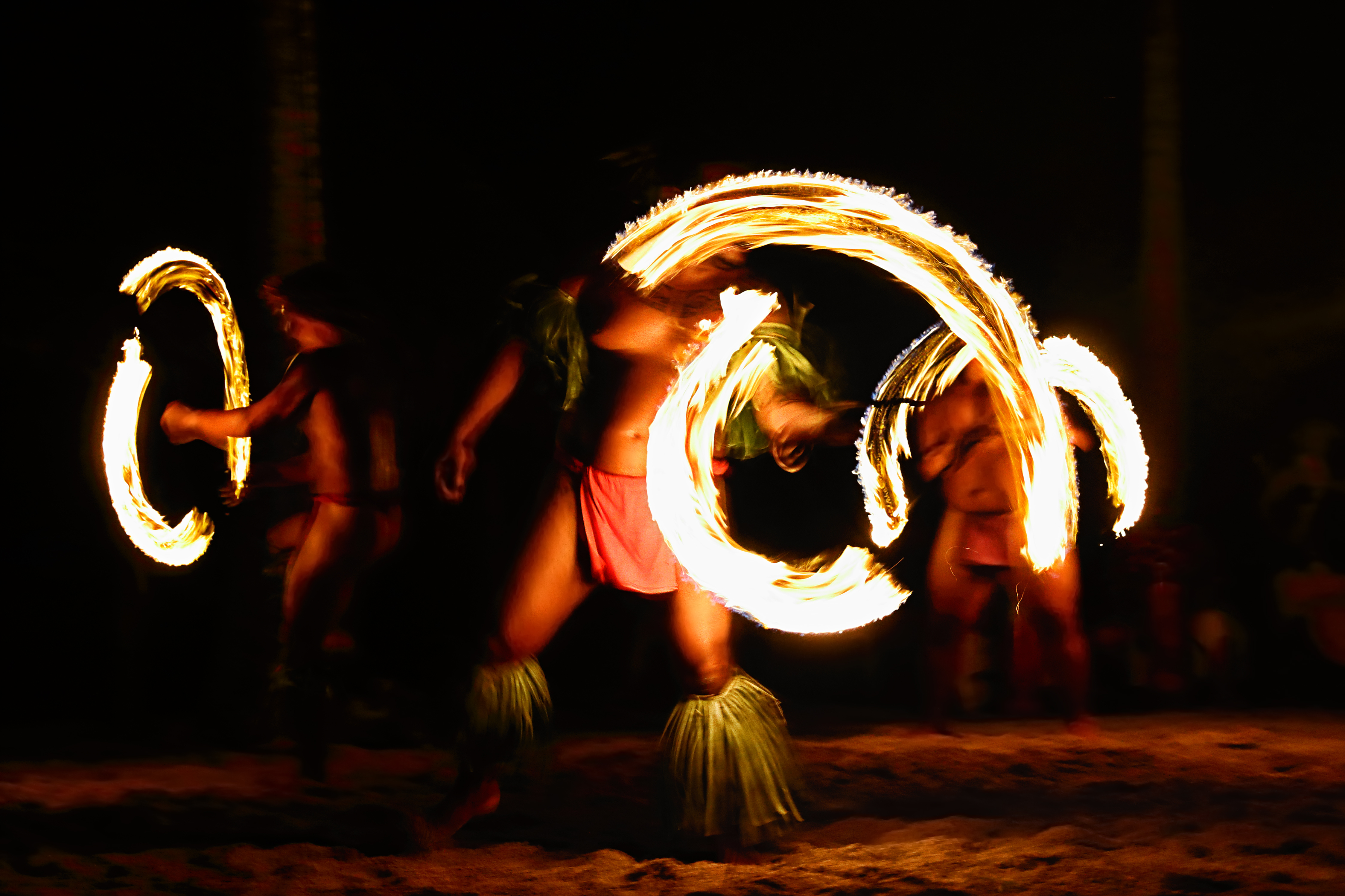 <strong>POLYNESIAN NIGHT EXPERIENCE</strong>