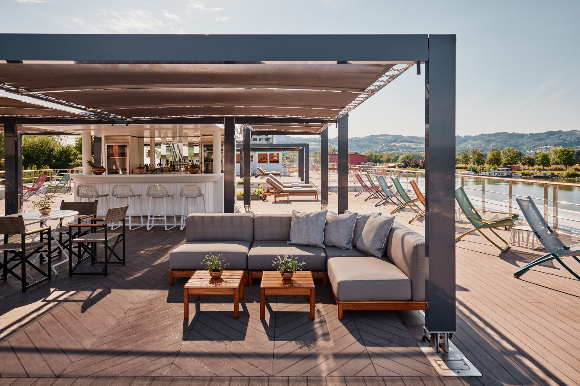 Savor the Season with Riverside Luxury Cruises