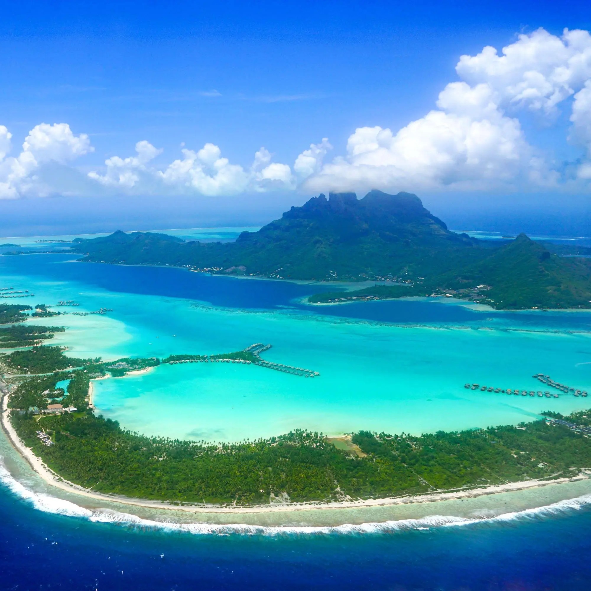 French Polynesia: The Society Islands and Tuamotus
