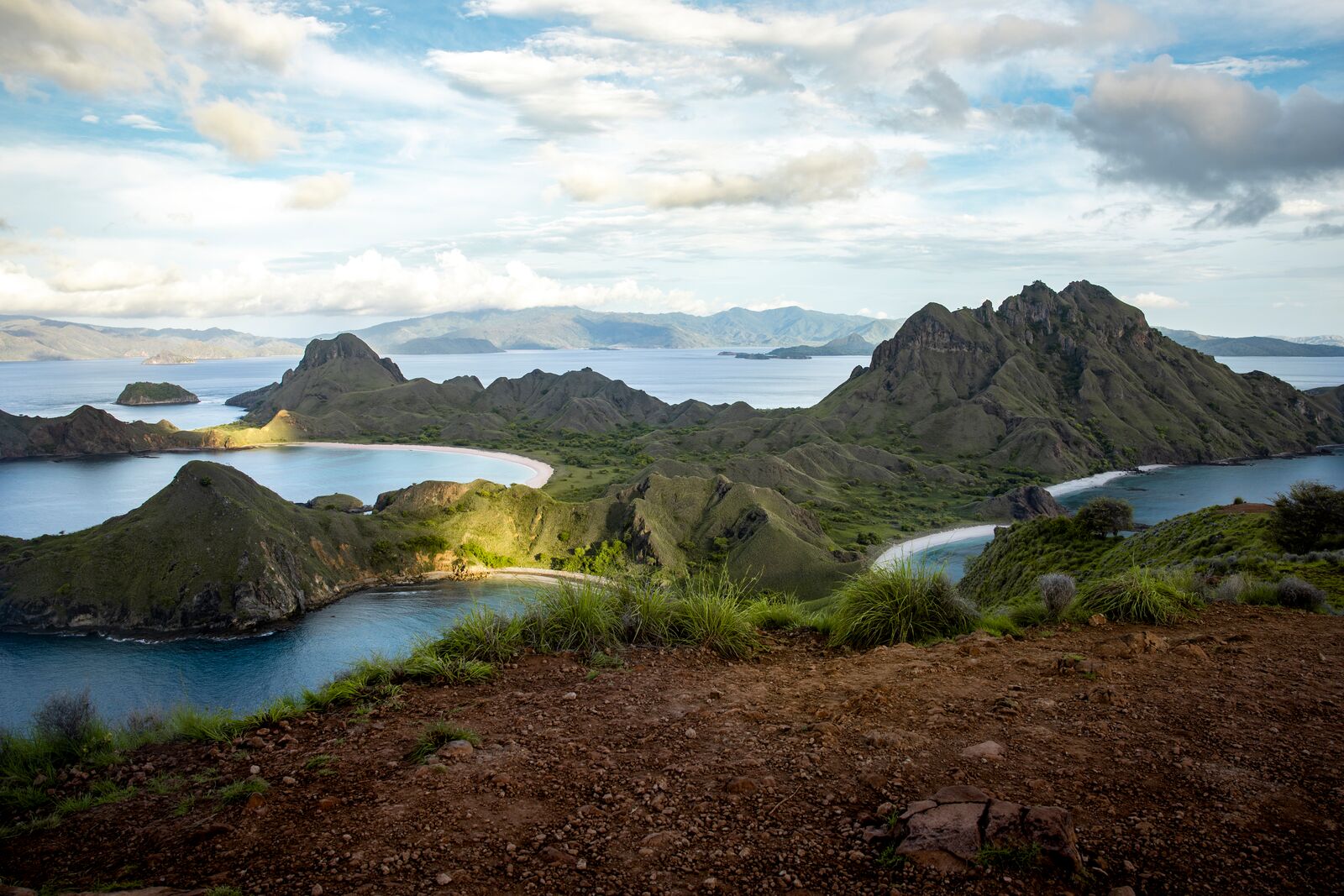 Crossing Oceania: Fiji to Bali
