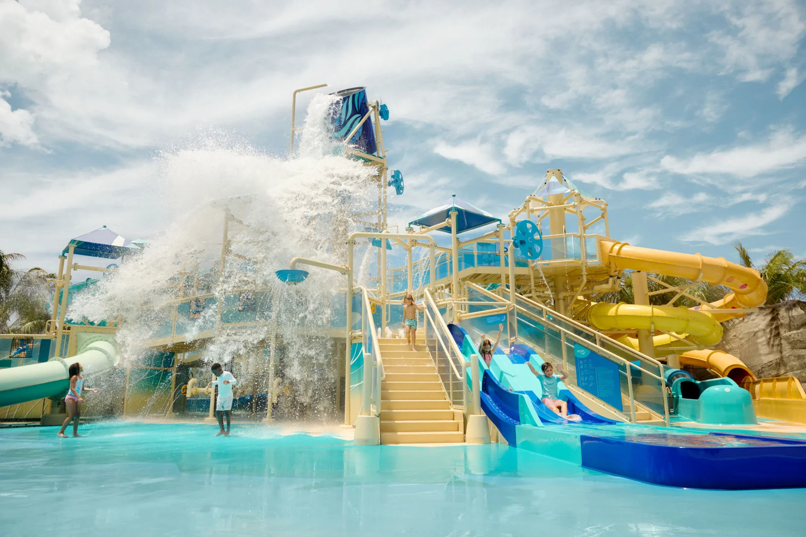 SPLASH CAY.