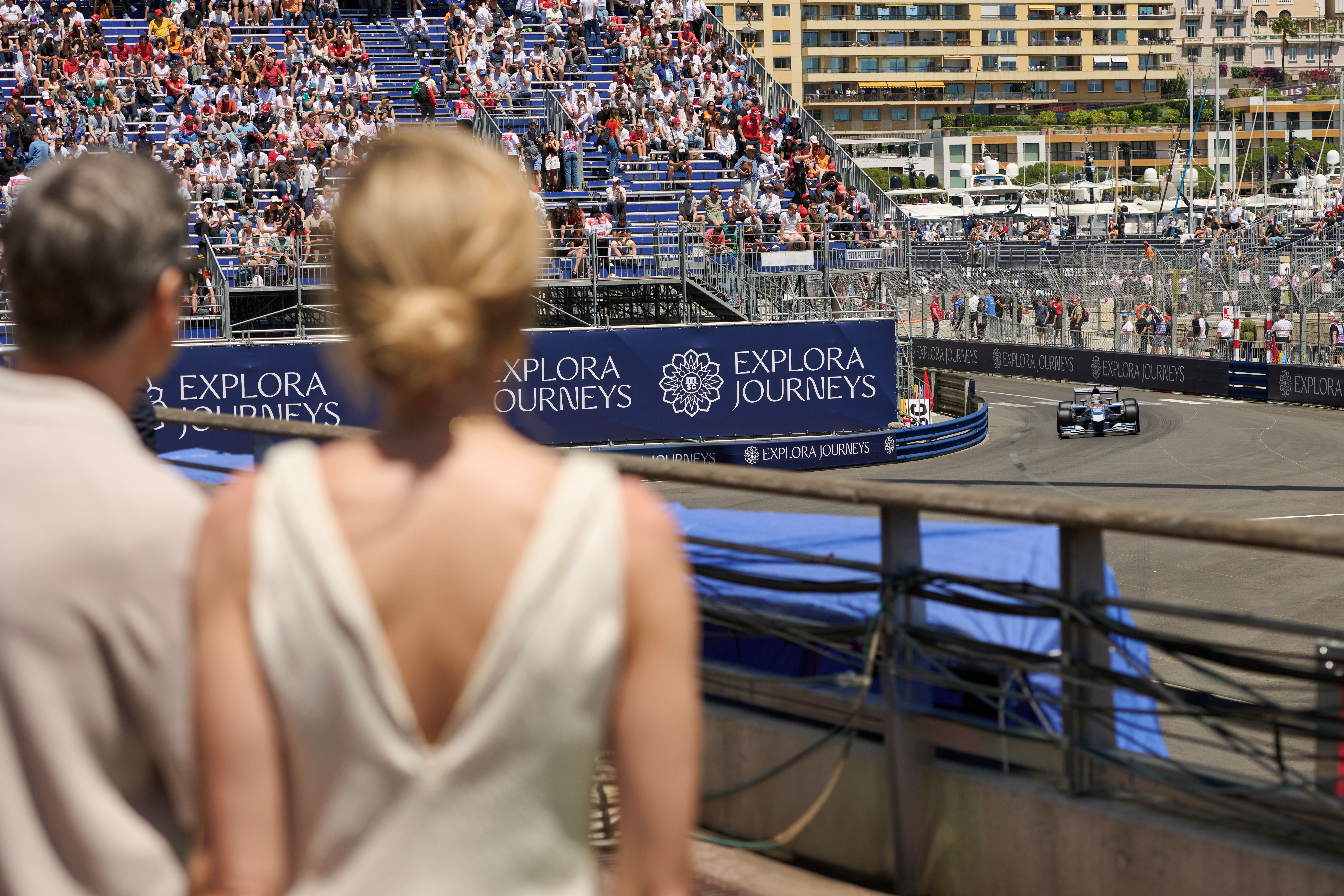 F1 PADDOCK CLUB™ HOSPITALITY
