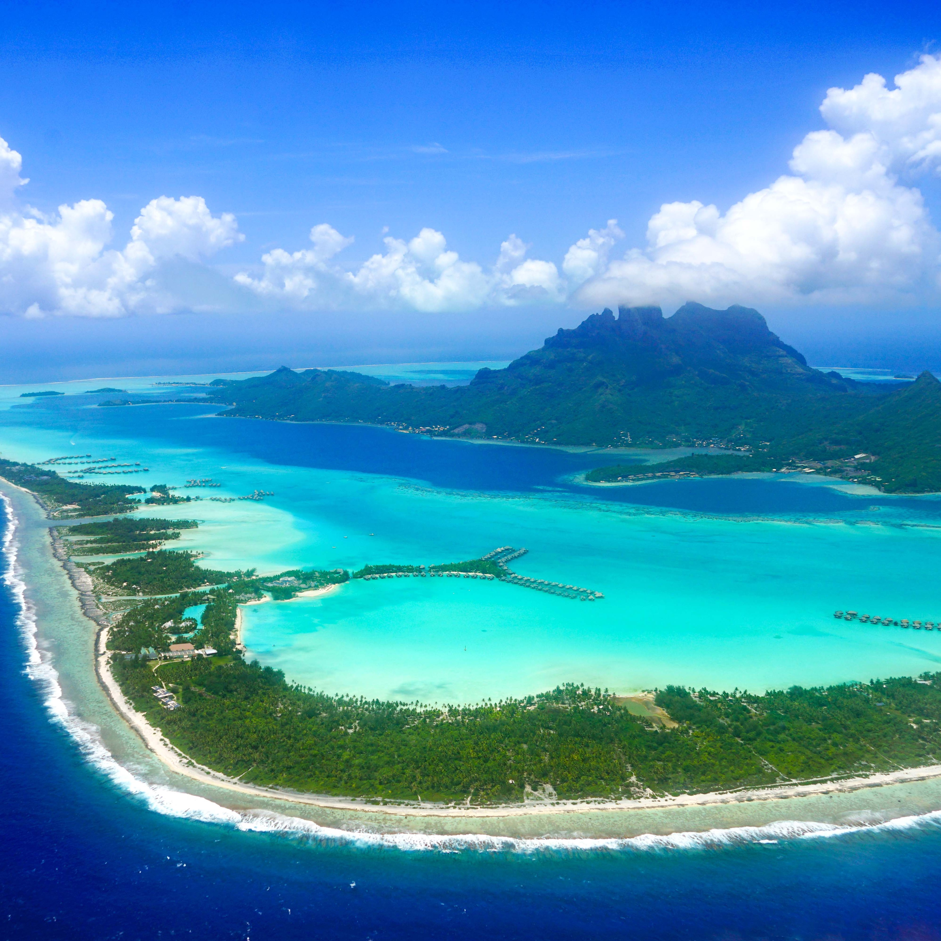 French Polynesia: The Society Islands and Tuamotus