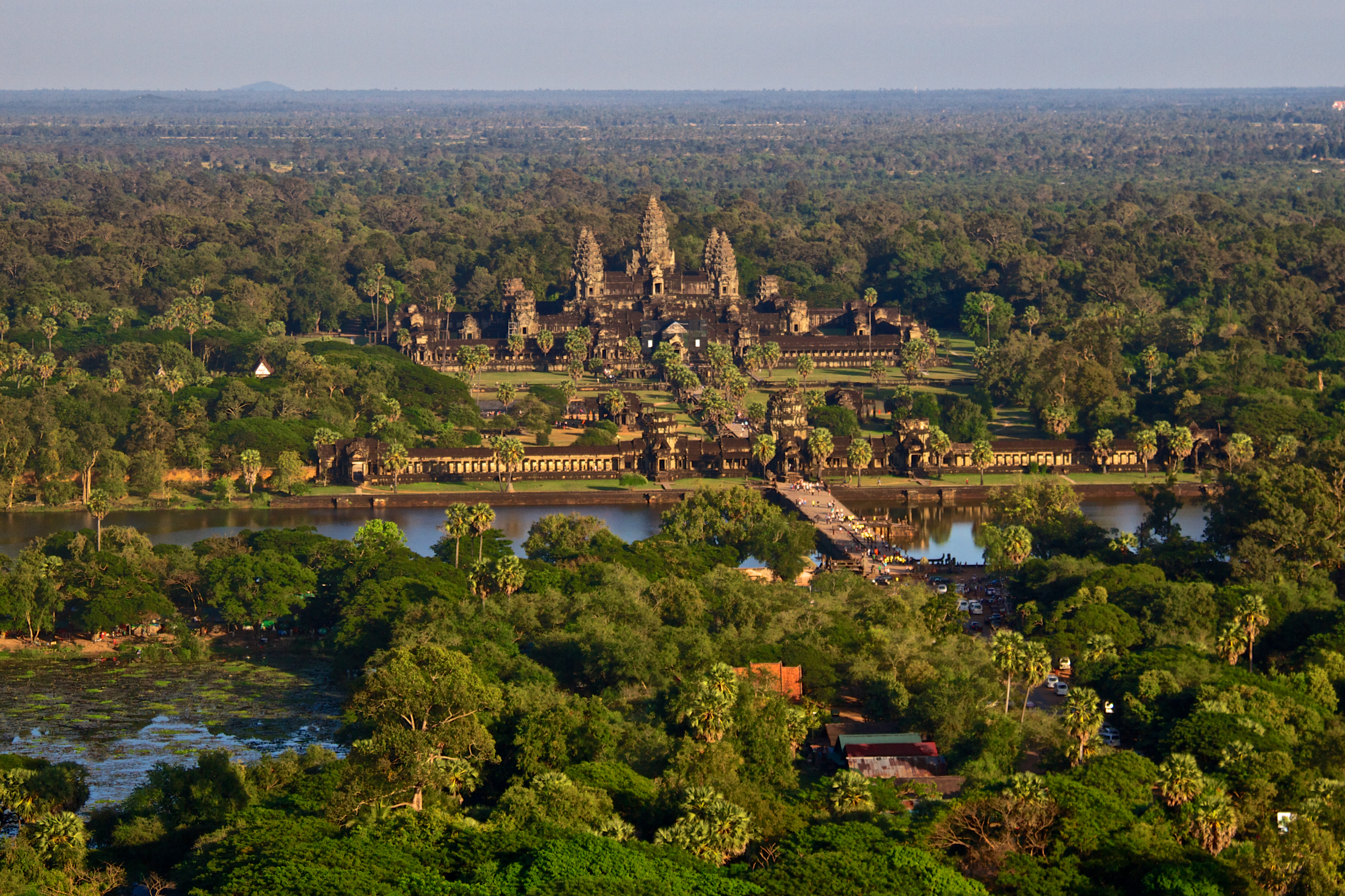 Vietnam & Angkor- Premium Adventure